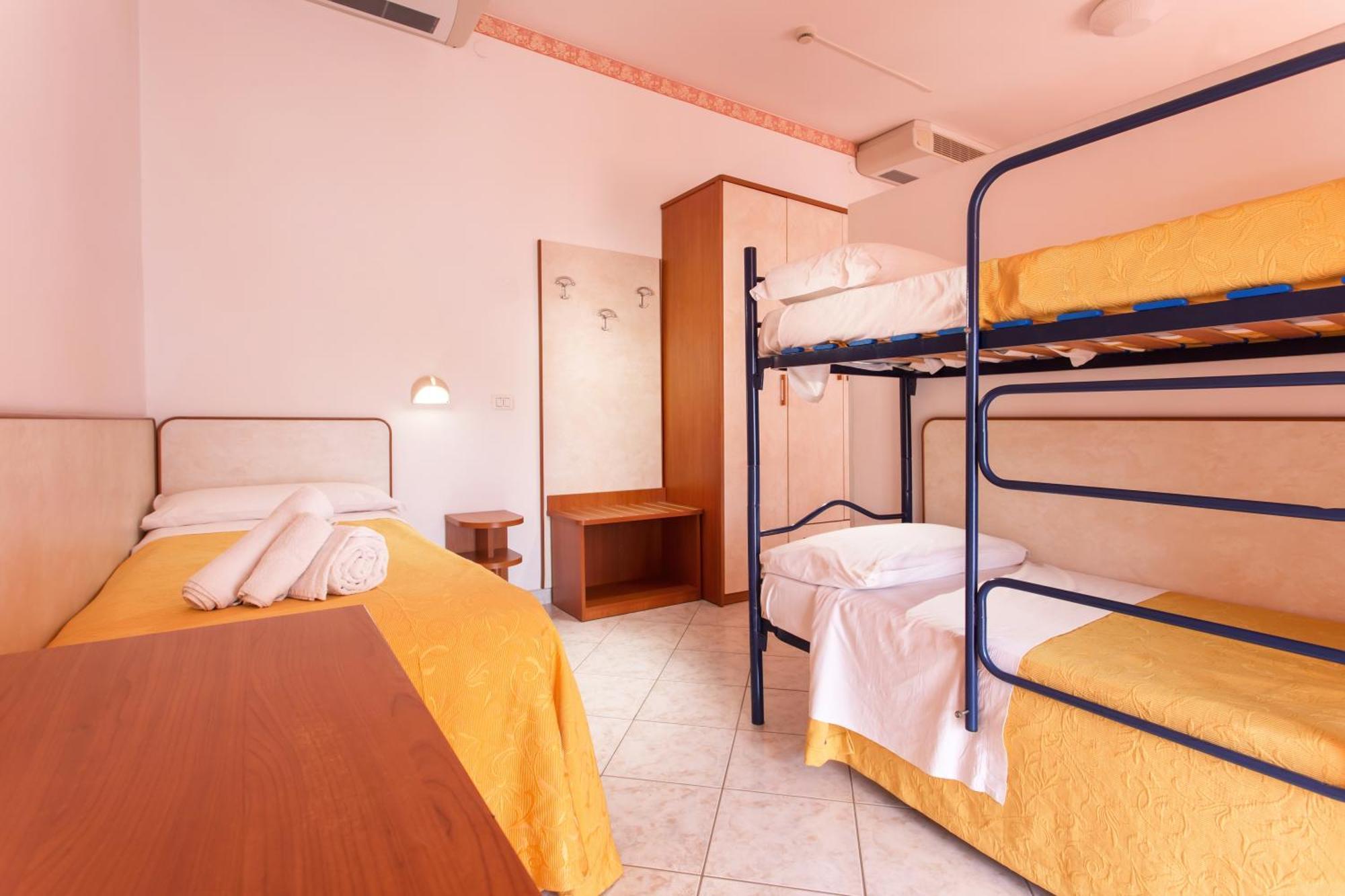 Hotel Atlantic Gatteo a Mare Esterno foto