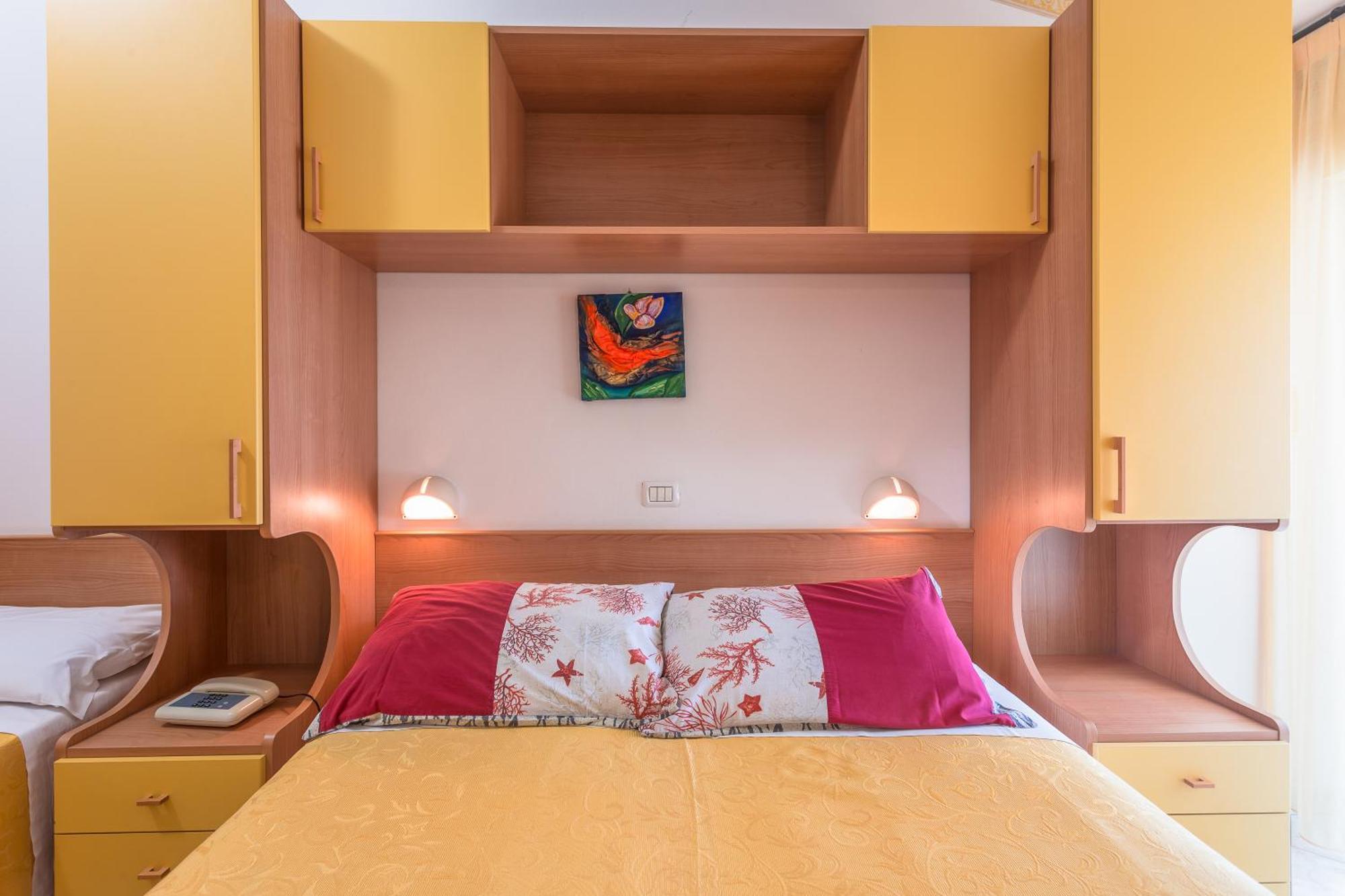 Hotel Atlantic Gatteo a Mare Esterno foto